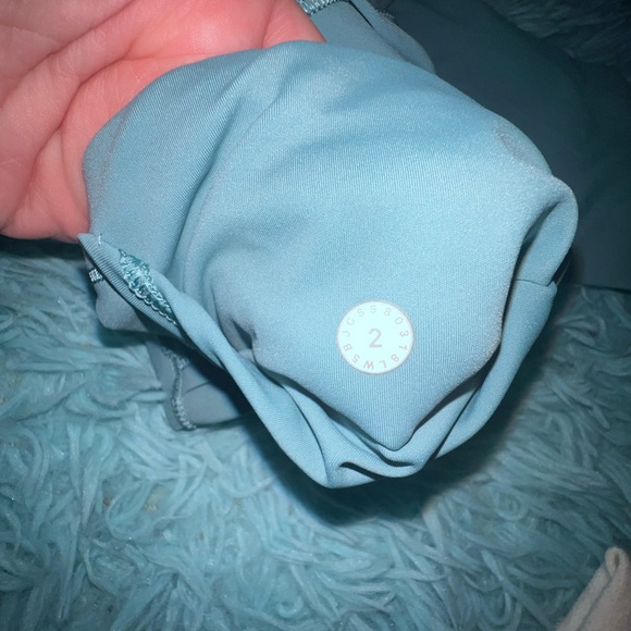 Lululemon leggings - Picture 4 of 4